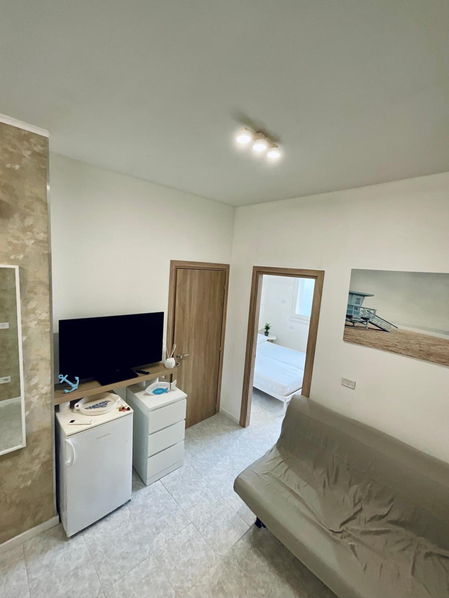 100 Mt Dal Mare - On The Beach - Wifi - Clima Relax For Family Porto San Giorgio Eksteriør bilde